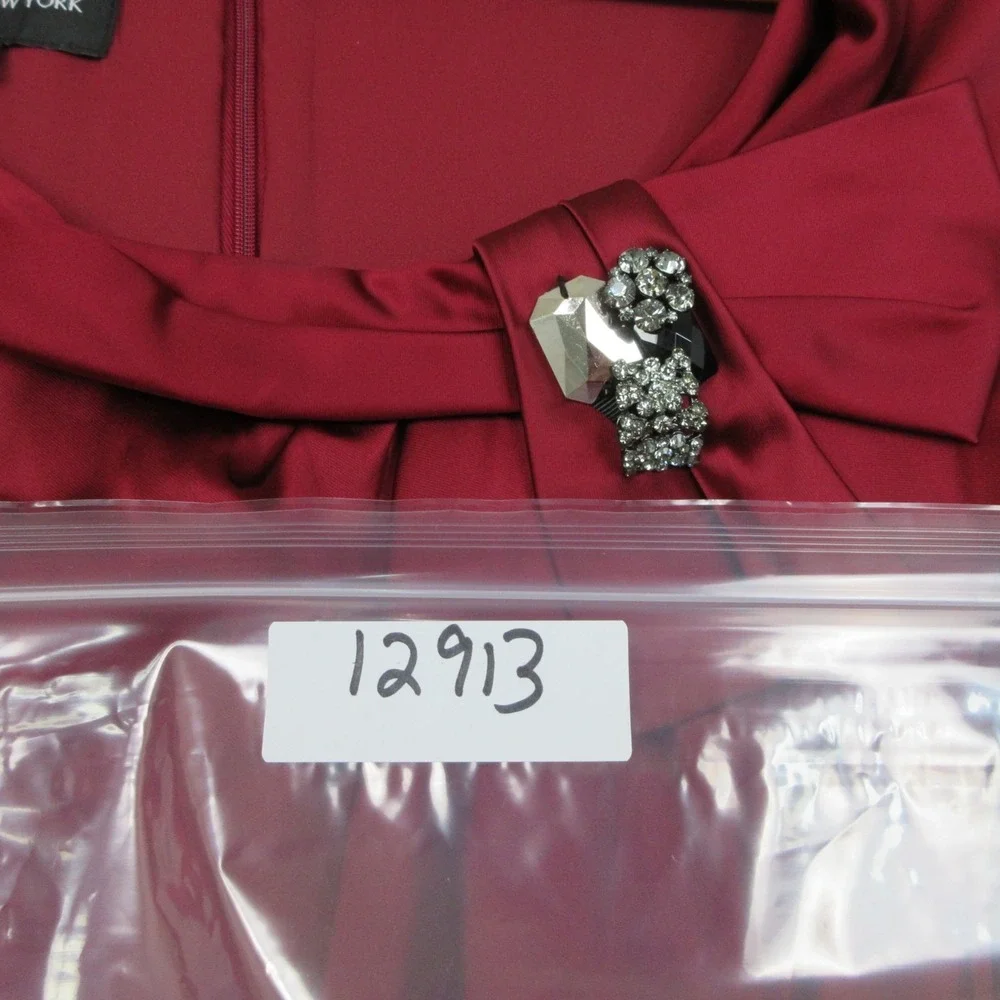 Jones New York Satin Dress Womens 12 Red Short Sleeve Jewel Neck Party Cocktail - Picture 16 of 16
